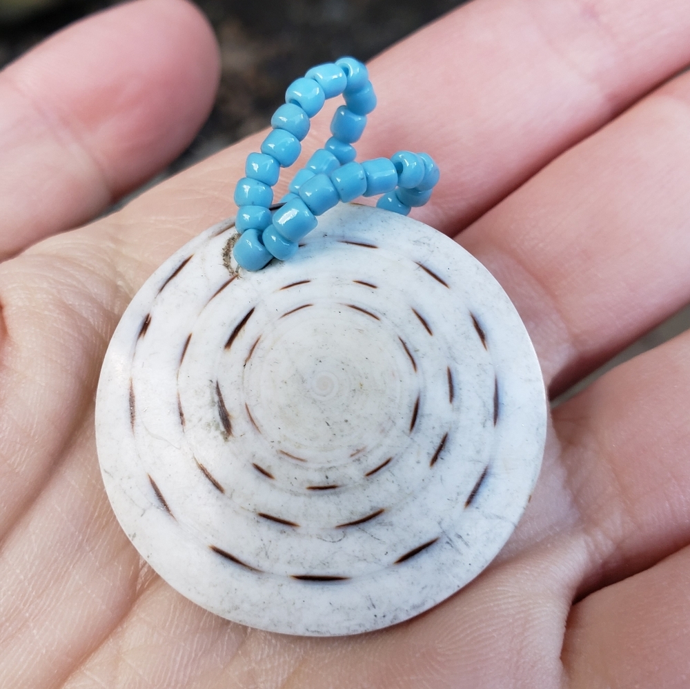 Gorgeous Vintage Seashell Pendant